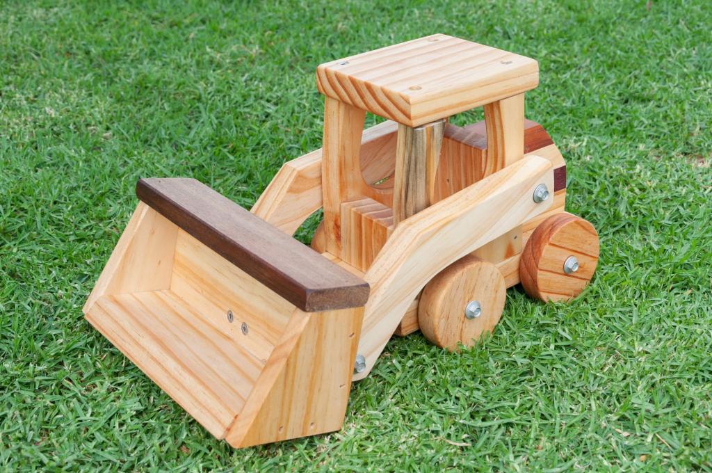 Wooden Front End Loader
